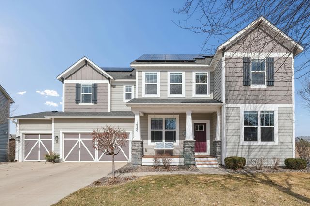 1620 Bluewater Lane, Woodbury, MN 55129