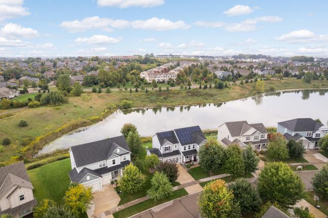 1620 Bluewater Lane, Woodbury, MN 55129