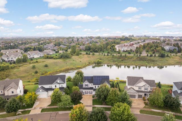 1620 Bluewater Lane, Woodbury, MN 55129