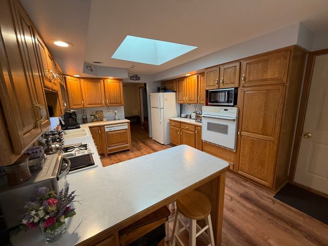 22354 S Donna Avenue, Channahon, IL 60410