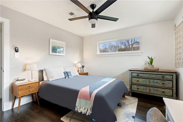 4908 Rowena Ave A, Austin, TX 78751