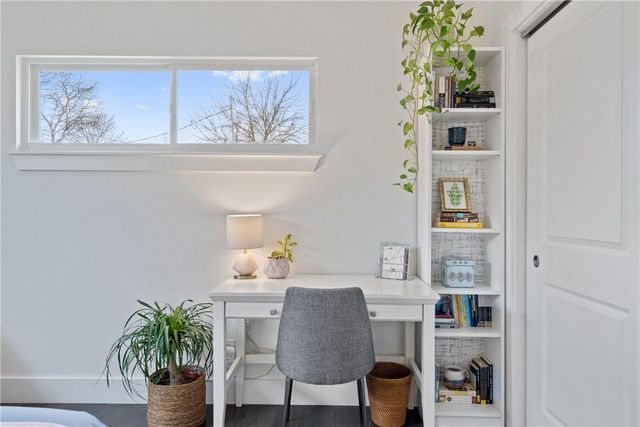 4908 Rowena Ave A, Austin, TX 78751