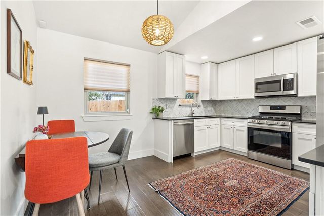 4908 Rowena Ave A, Austin, TX 78751