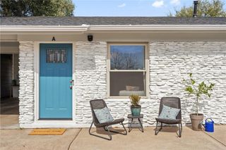 4908 Rowena Ave A, Austin, TX 78751