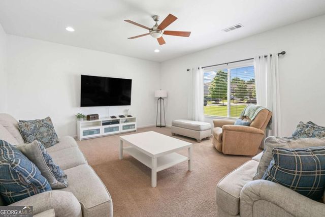 1560 Avalon Creek Road, Sugar Hill, GA 30518