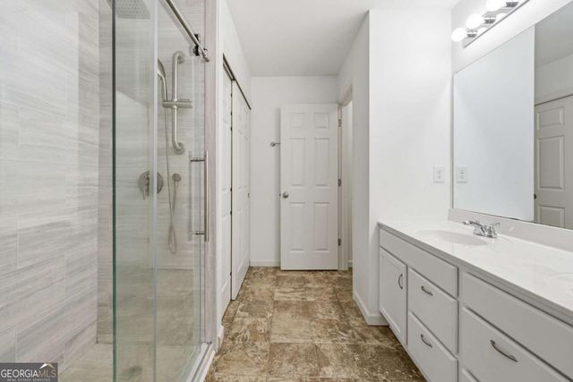 1560 Avalon Creek Road, Sugar Hill, GA 30518