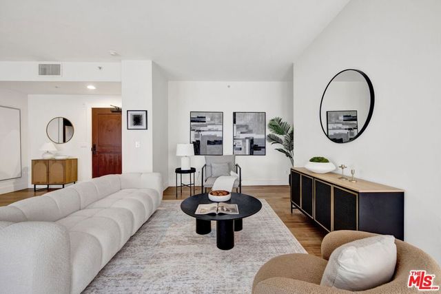 460 S Spring Street 1110, Los Angeles, CA 90013