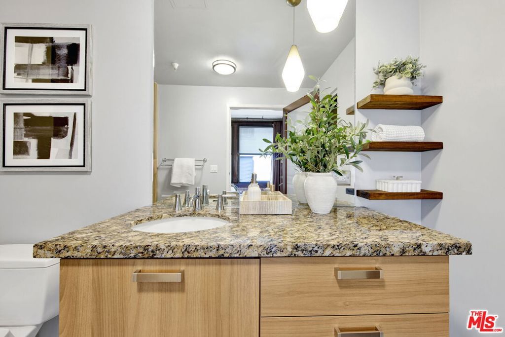 Image 19 of property listing at 460 S Spring Street 1110, Los Angeles, CA 90013