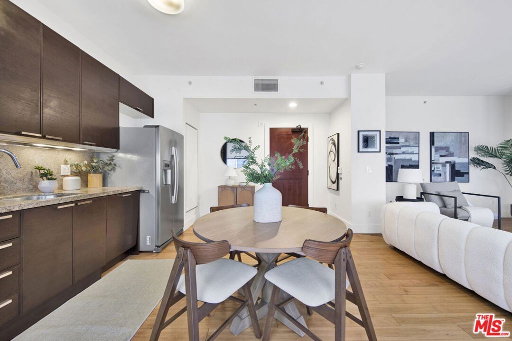 Image 5 of property listing at 460 S Spring Street 1110, Los Angeles, CA 90013