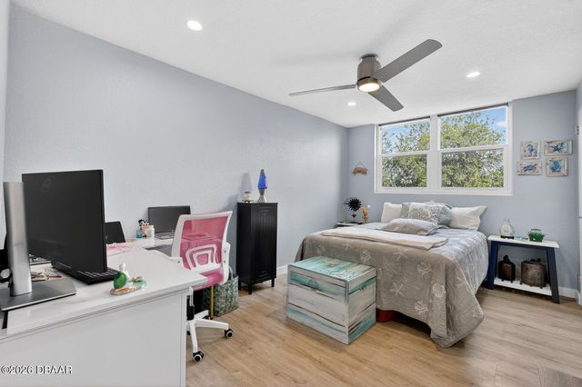 1224 S Peninsula Dr Apt 404, Daytona Beach, FL 32118