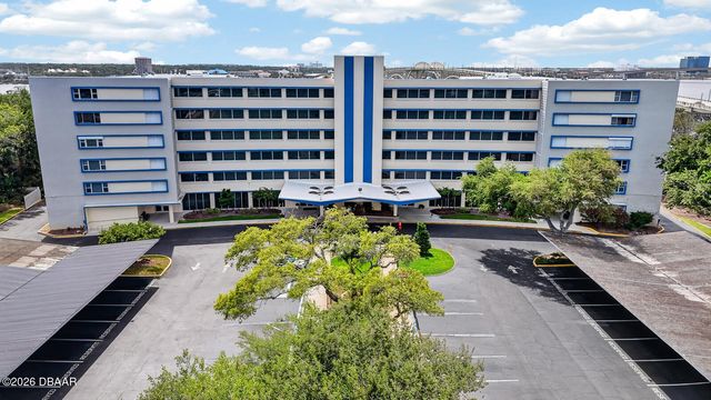 1224 S Peninsula Dr Apt 404, Daytona Beach, FL 32118
