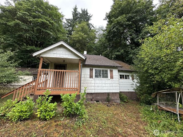 6405 Westside Highway, Castle Rock, WA 98611