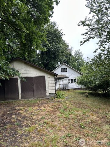 6405 Westside Highway, Castle Rock, WA 98611