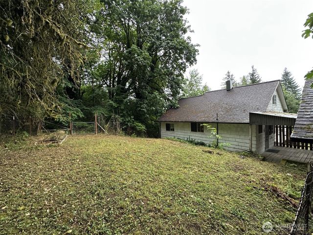 6405 Westside Highway, Castle Rock, WA 98611