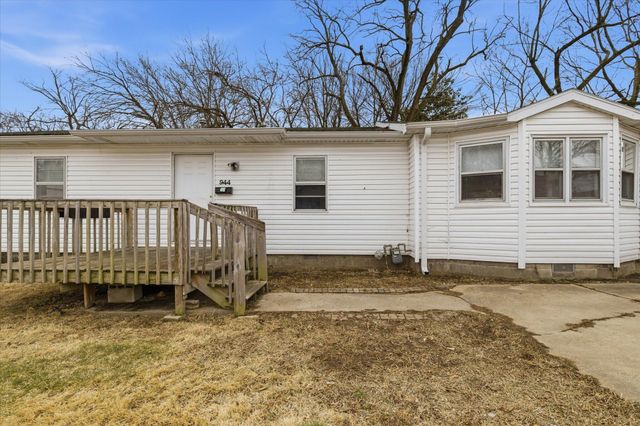 944 W Division Street, Springfield, MO 65803