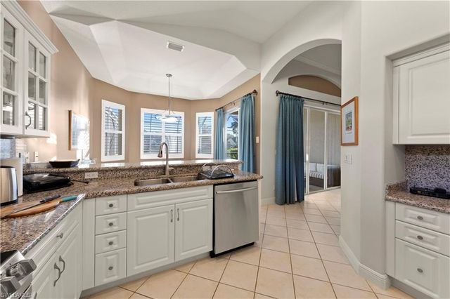 8066 Tauren CT, Naples, FL 34119