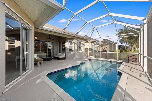 8066 Tauren CT, Naples, FL 34119