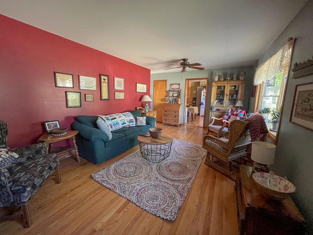 119 Roosevelt STREET, Fort Atkinson, WI 53538
