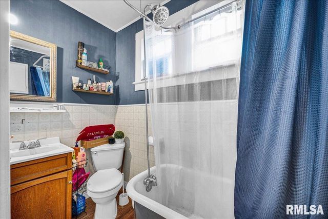 717 W CHESTNUT Street, Chillicothe, IL 61523