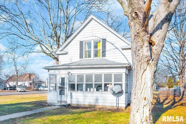 717 W CHESTNUT Street, Chillicothe, IL 61523