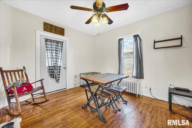 717 W CHESTNUT Street, Chillicothe, IL 61523