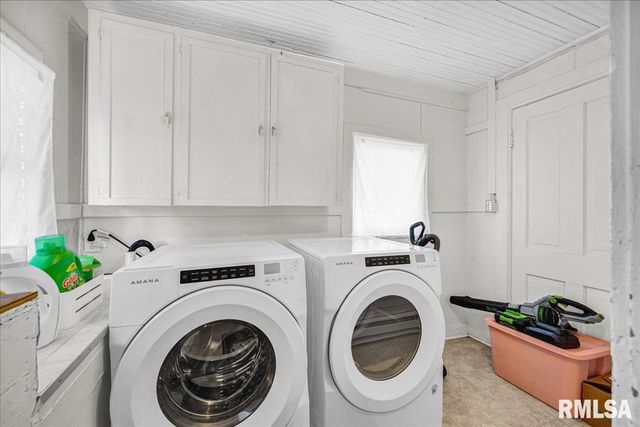 717 W CHESTNUT Street, Chillicothe, IL 61523