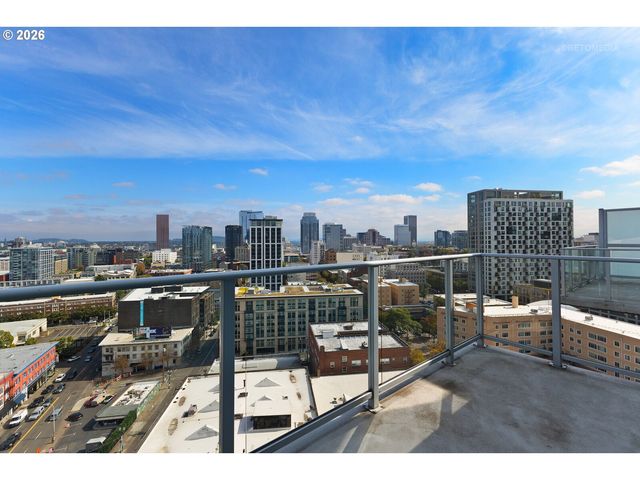 1926 W BURNSIDE St 1605, Portland, OR 97209