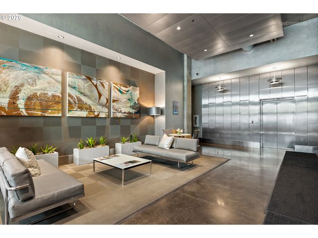 1926 W BURNSIDE St 1605, Portland, OR 97209