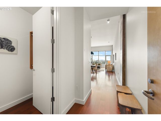 1926 W BURNSIDE St 1605, Portland, OR 97209