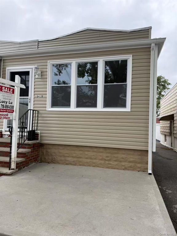 6439 58th Road, Maspeth, NY 11378