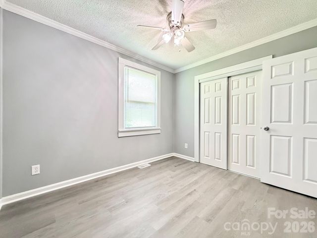 301 Magnolia Street, Granite Falls, NC 28630