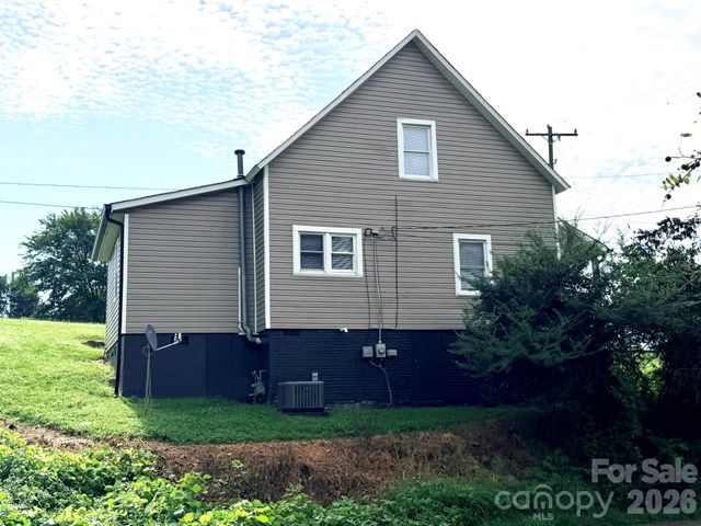 301 Magnolia Street, Granite Falls, NC 28630
