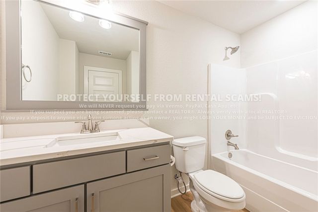 4747 W Tofino Drive, Fayetteville, AR 72704