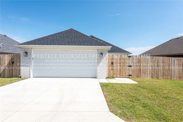 4747 W Tofino Drive, Fayetteville, AR 72704