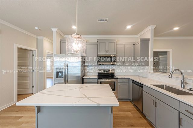 4747 W Tofino Drive, Fayetteville, AR 72704