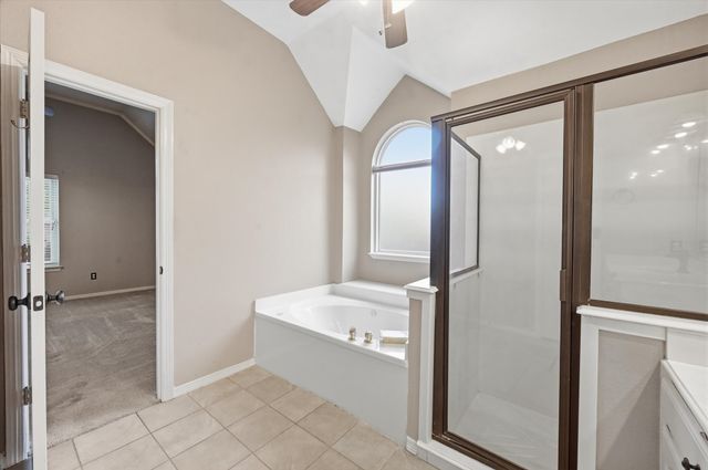 1616 Oak Creek Drive, Hurst, TX 76054