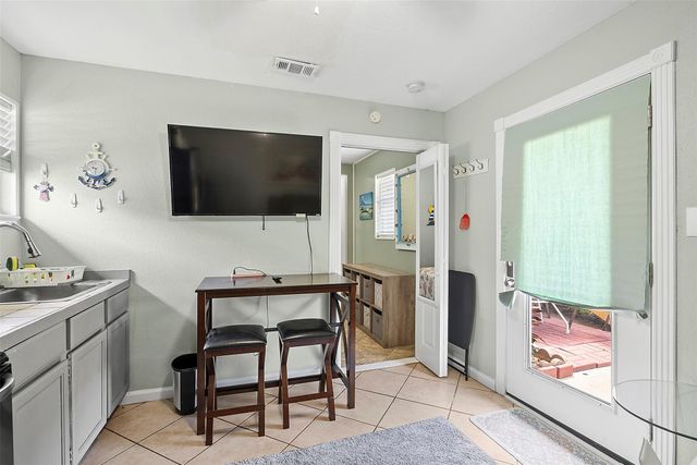 715 31st Street Rear, Galveston, TX 77550