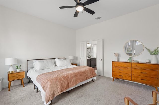 158 Patrick Herndon DR, Bastrop, TX 78602