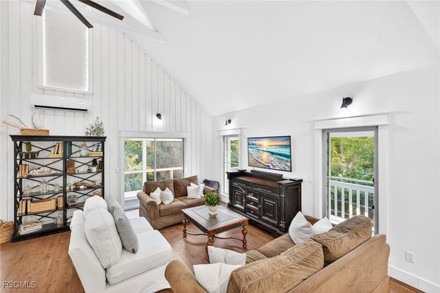 1973 Wild Lime DR, Sanibel, FL 33957