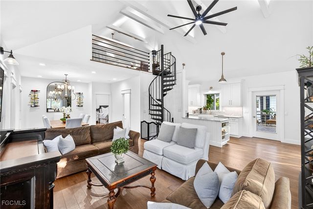 1973 Wild Lime DR, Sanibel, FL 33957