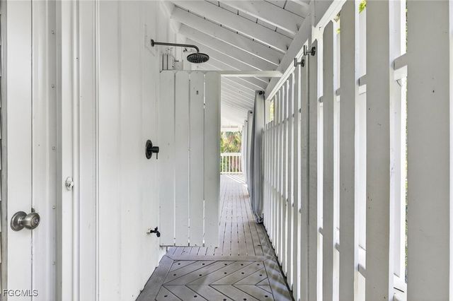 1973 Wild Lime DR, Sanibel, FL 33957