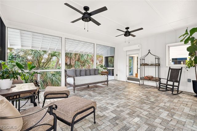 1973 Wild Lime DR, Sanibel, FL 33957