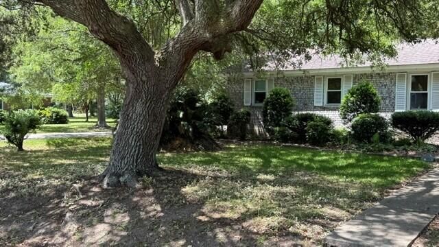 1327 Oceanview Road, Charleston, SC 29412