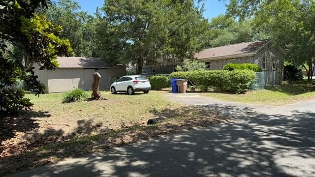 1327 Oceanview Road, Charleston, SC 29412