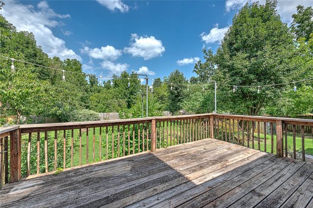413 Spring Street, Rogers, AR 72756