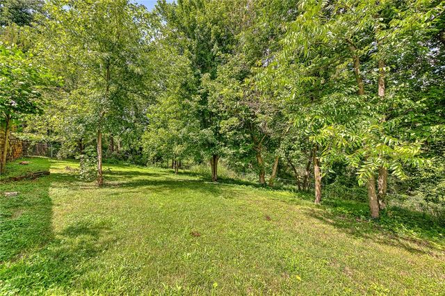 413 Spring Street, Rogers, AR 72756