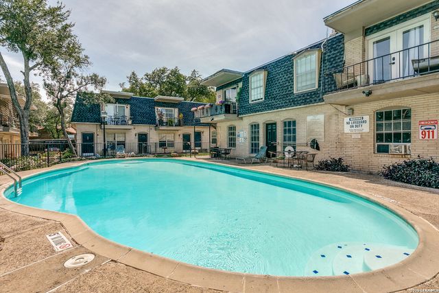 170 De Chantle Rd Apt 401, San Antonio, TX 78201