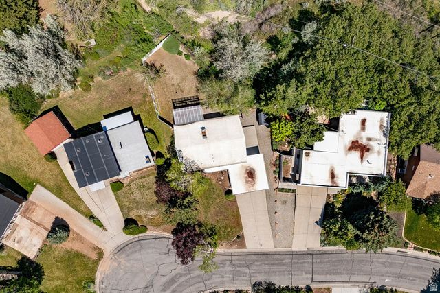 3331 E LARCHMONT DR, Salt Lake City, UT 84109