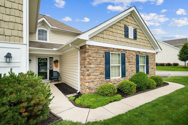4481 Newport Loop E, Grove City, OH 43123