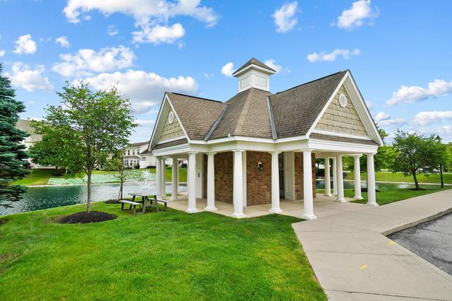 4481 Newport Loop E, Grove City, OH 43123